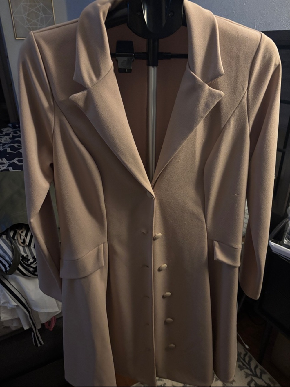 Boohoo Long Women's Blazer Dress in Light Beige